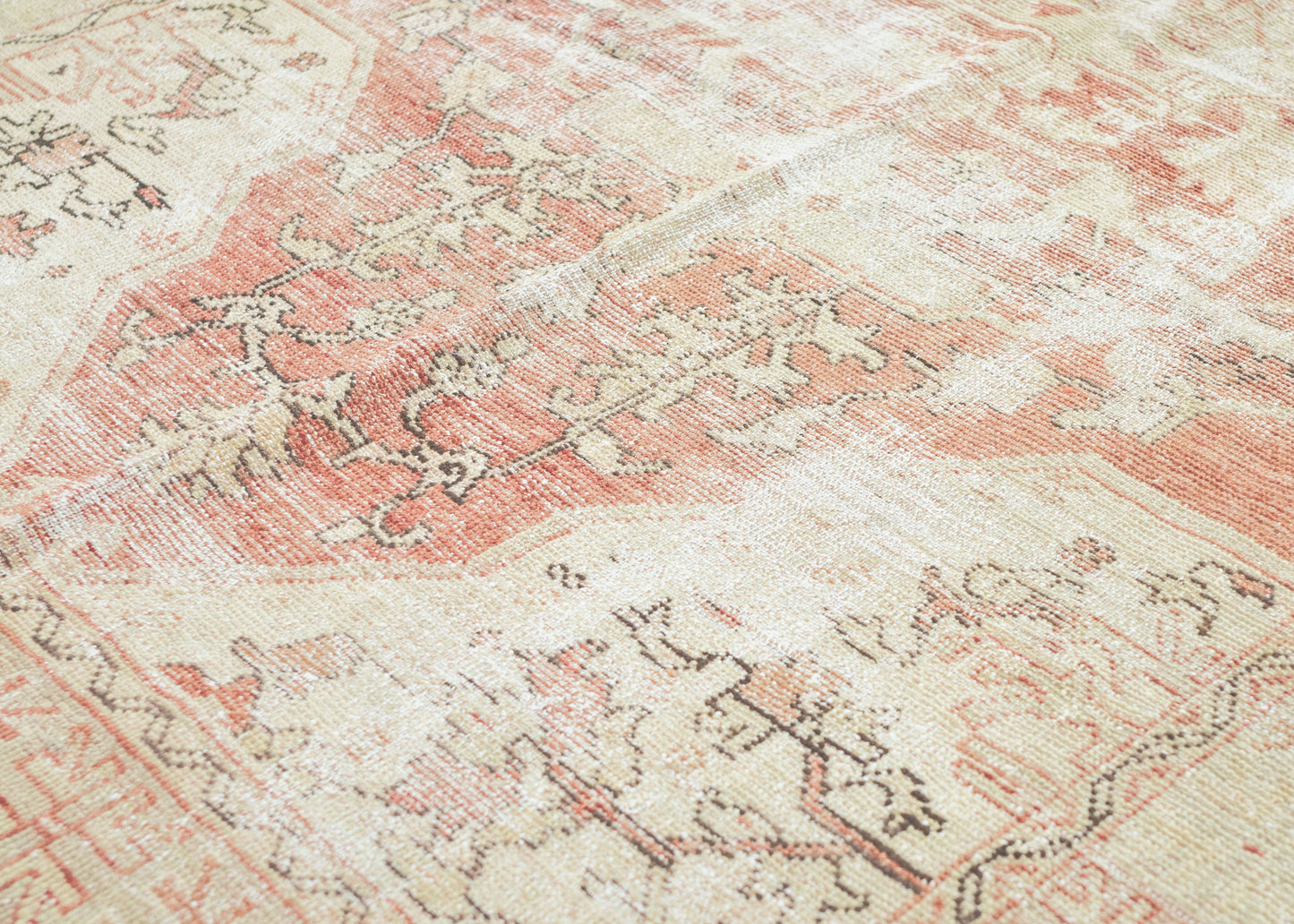 123x210 cm (4x6.9 ft) Anatolian Rug – Handwoven Cinnamon Color Wool Carpet