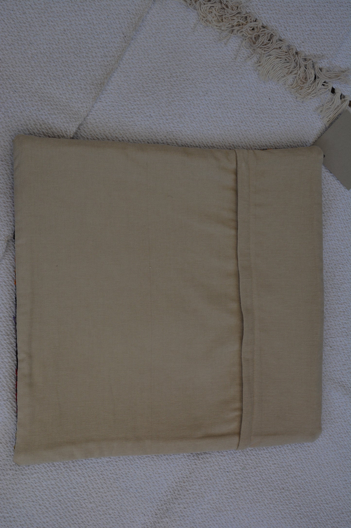 🪄 19.7” x 19.7” Vintage Rug Pillow Cover