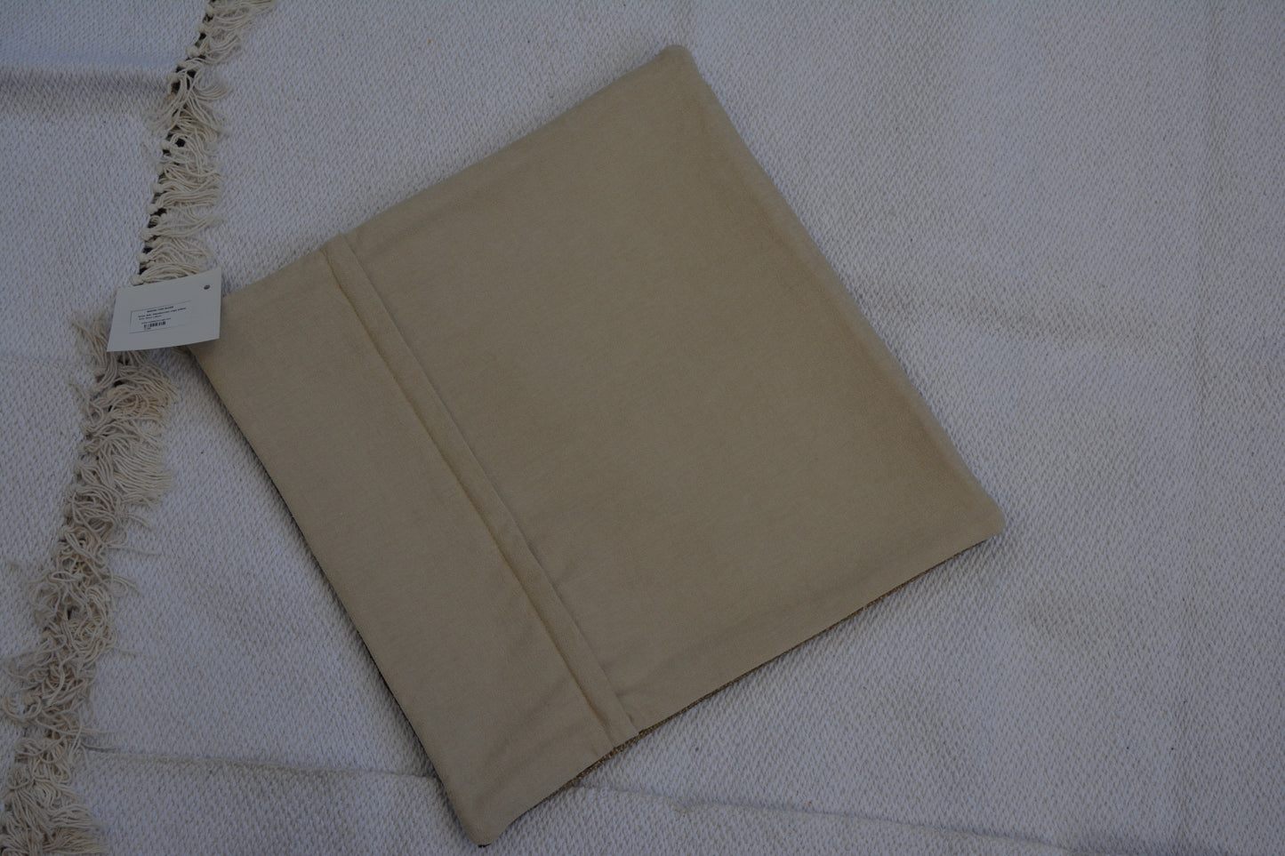 β¨ Vintage Rug Pillow Cover β 19.7β x 19.7β (50 x 50 cm)