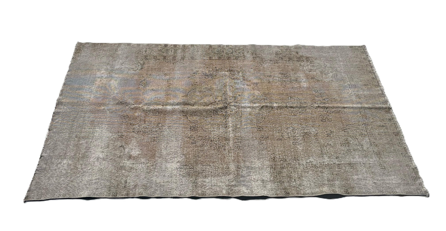 170x302 cm (5.6x9.9 ft) Anatolian Rug – Handwoven Yellow & Beige Wool Carpet