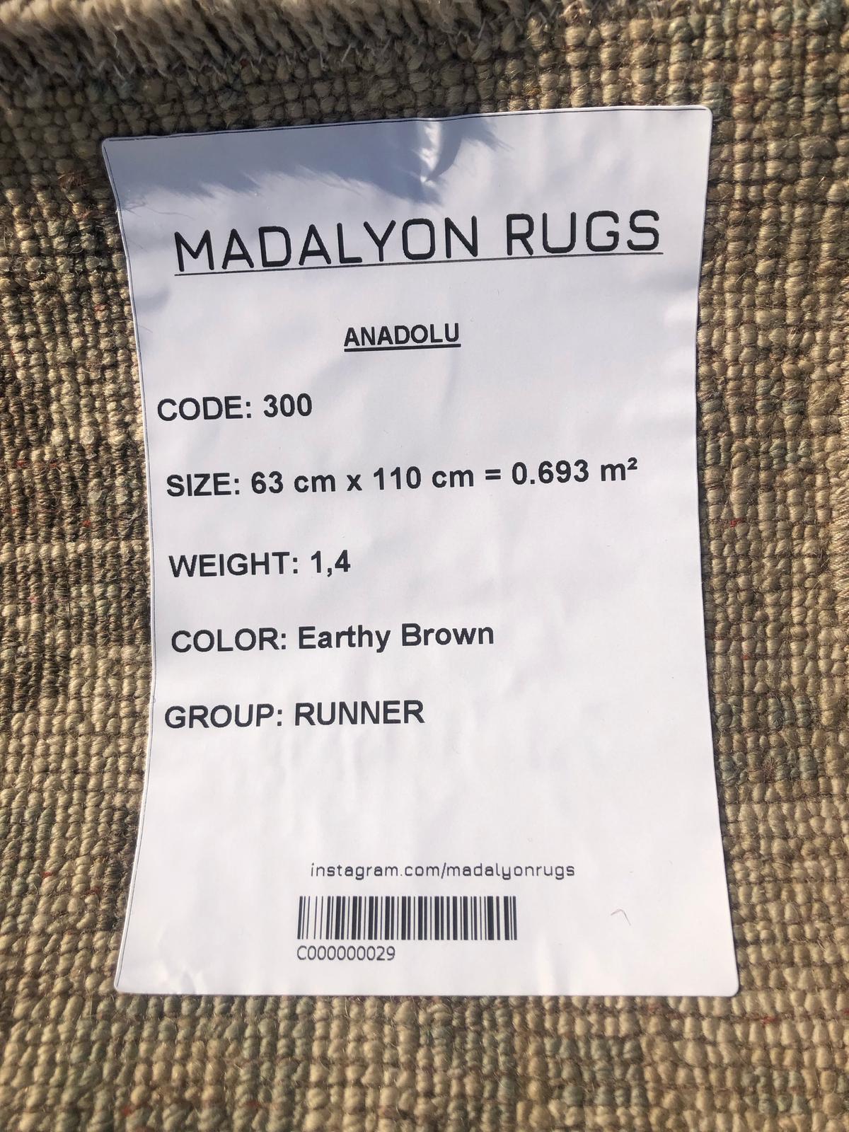 63x110 cm (2.1x3.6 ft) Anatolian Runner Rug – Handwoven Earth Tone Wool Carpet