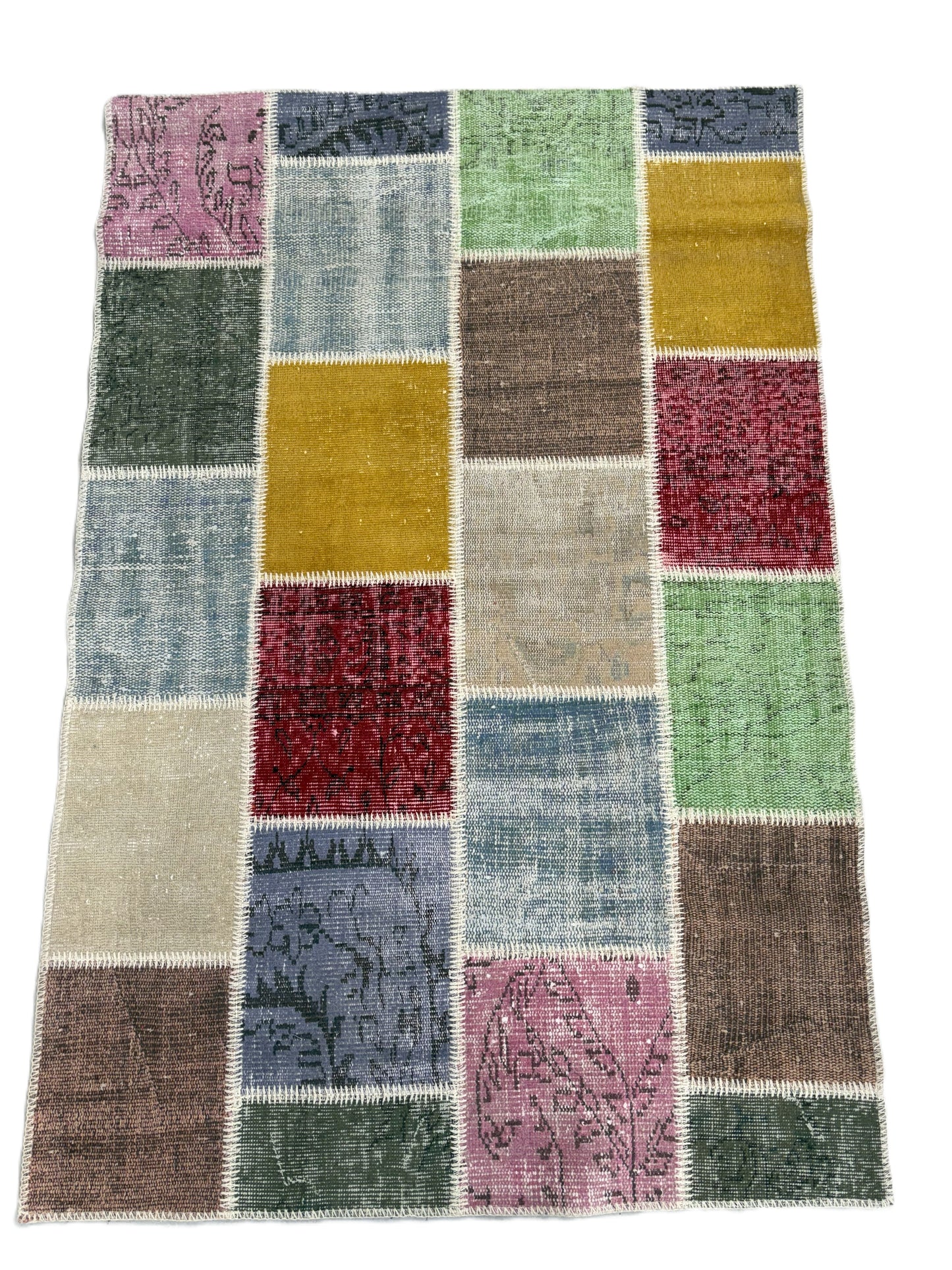 Handcrafted Patchwork Rug – Authentic Turkish Kilim Art