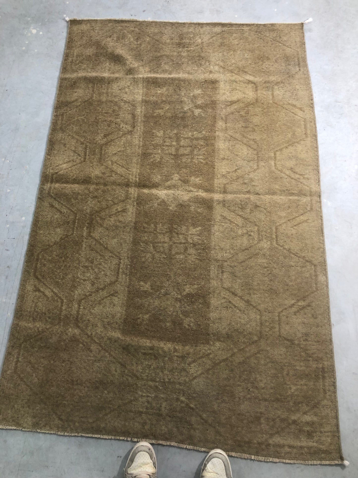 4x6.4 ft 🧵 Cream Anatolian Rug | Handwoven Wool Carpet