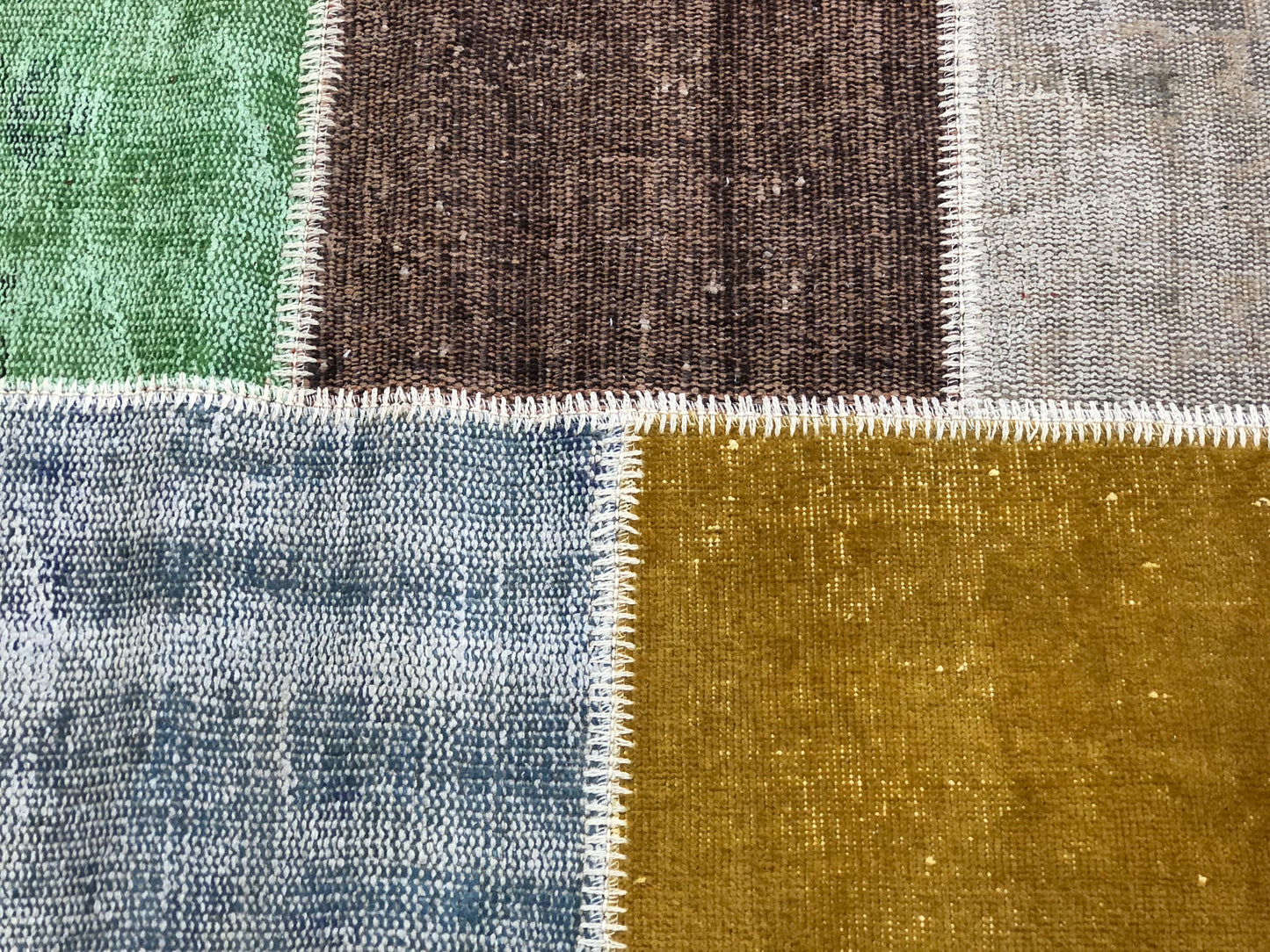 Handcrafted Patchwork Rug – Timeless Turkish Craftsmanship