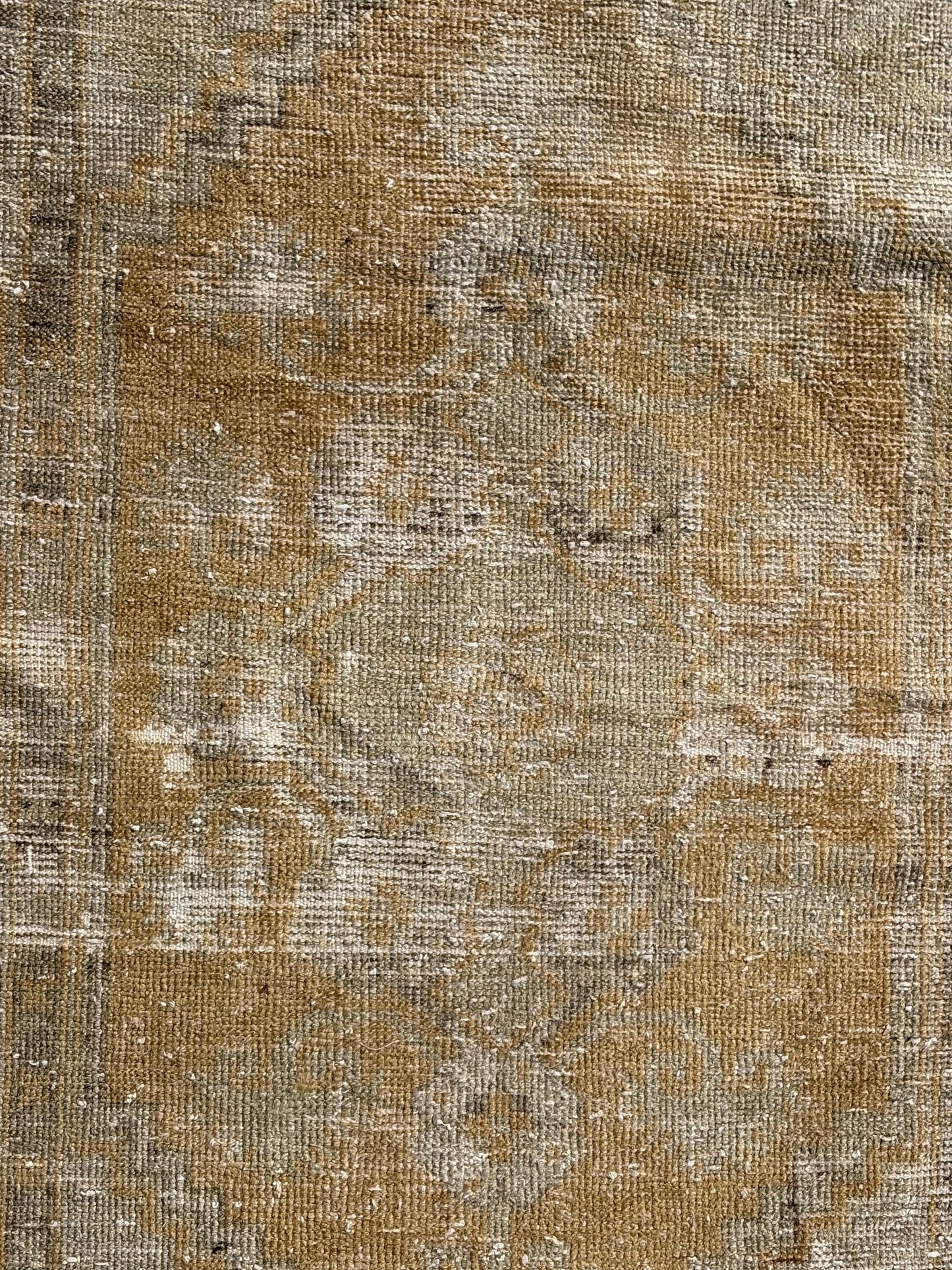 78x117 cm (2.6x3.8 ft) Anatolian Rug – Handwoven Beige Wool Carpet