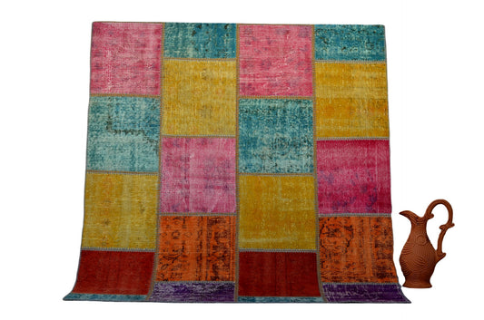 Handmade Patchwork Carpet – Colorful Turkish Heritage