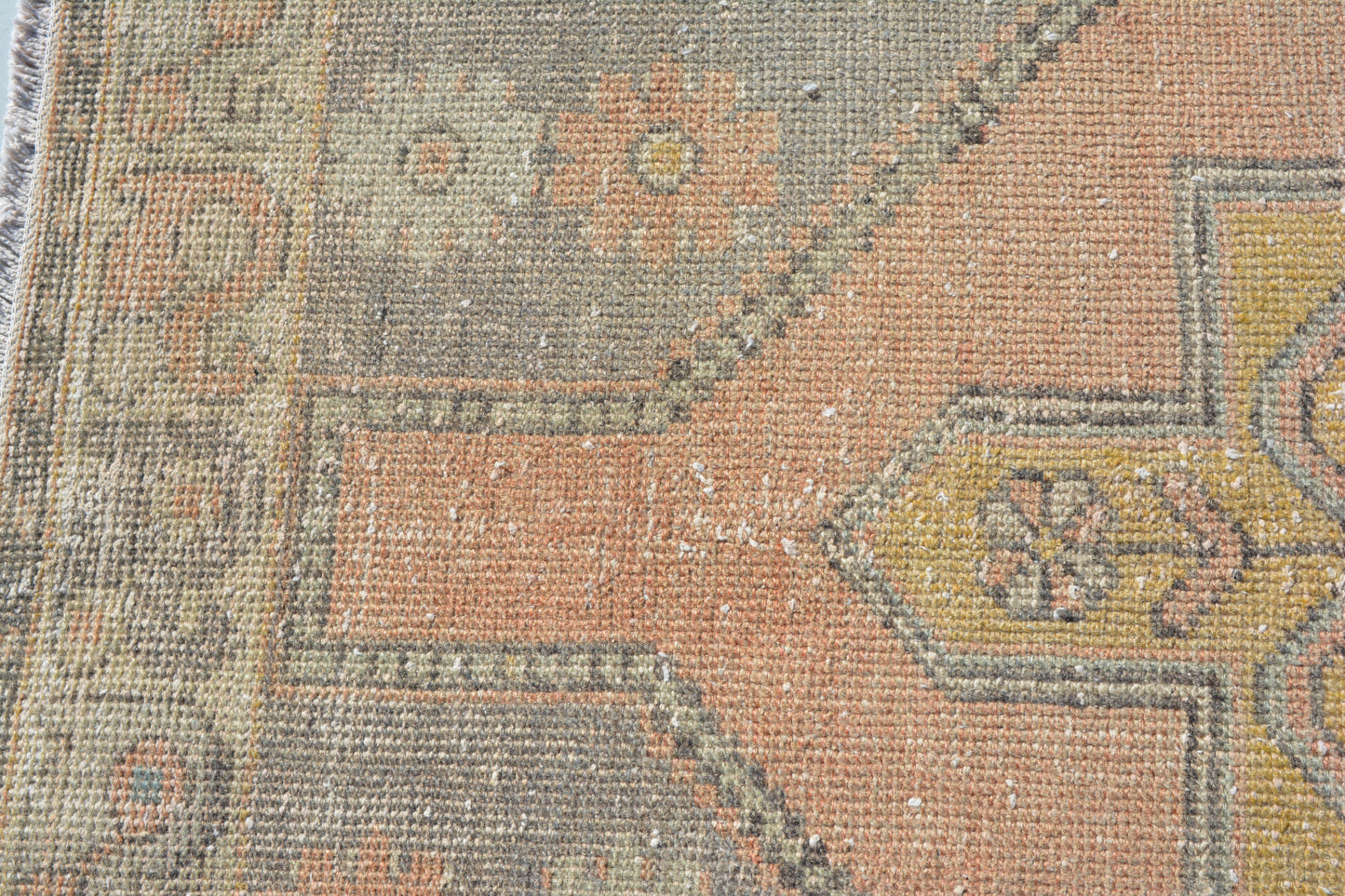 73x261 cm (2.4x8.6 ft) Anatolian Runner Rug – Handwoven Beige Wool Carpet