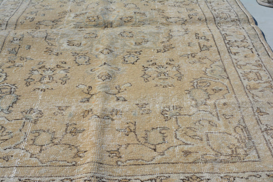 122x180 cm (4x5.9 ft) Anatolian Rug – Handwoven Beige Wool Carpet
