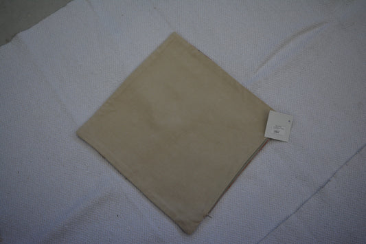 🪄 19.7” x 19.7” Vintage Rug Pillow Cover