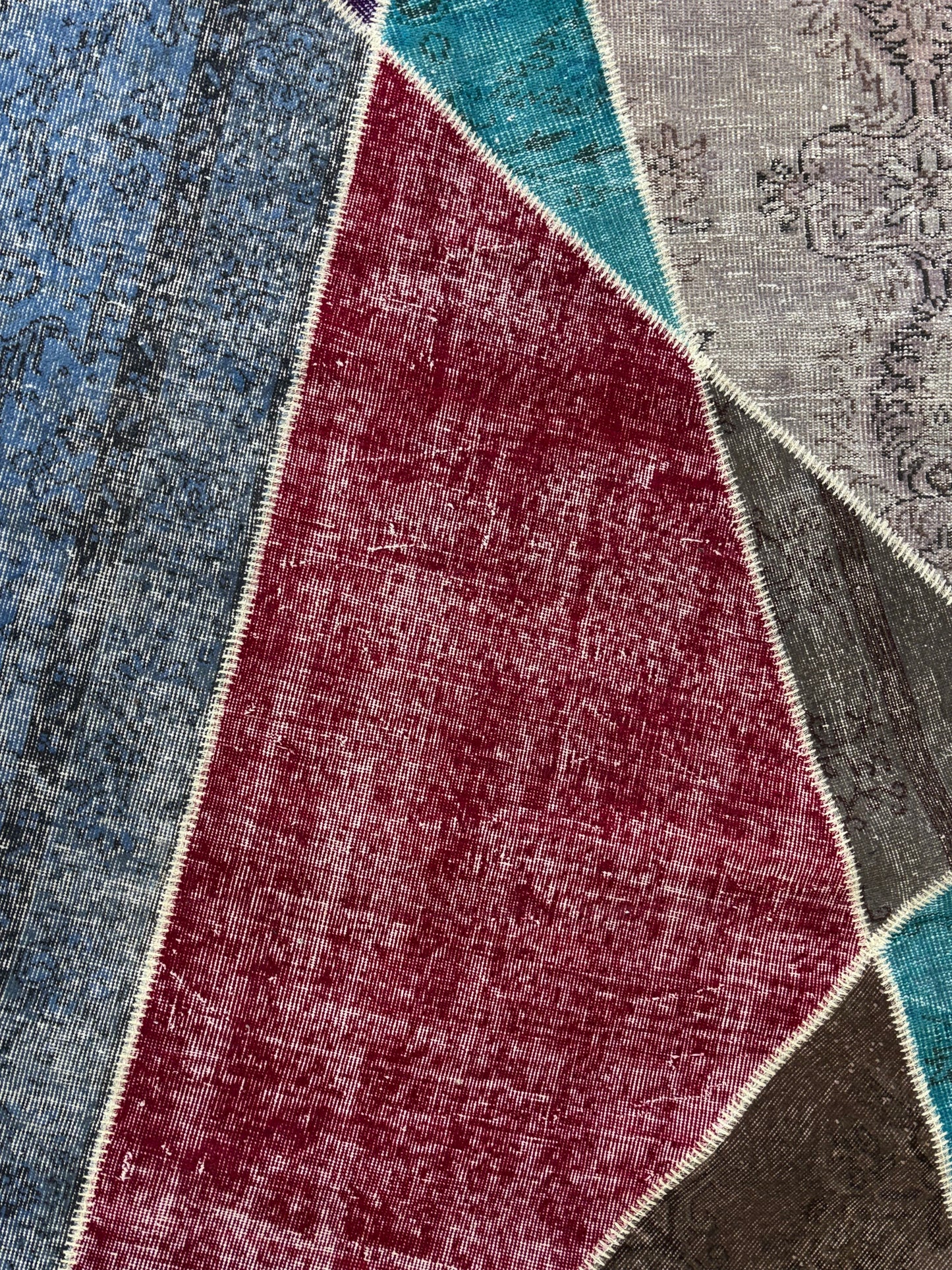 Vintage Handmade Patchwork Carpet – Turkish Kilim Heritage